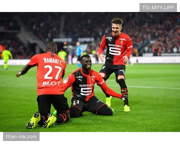 雷恩防线焕新升级，创新战术激活球队迎赛季新征程