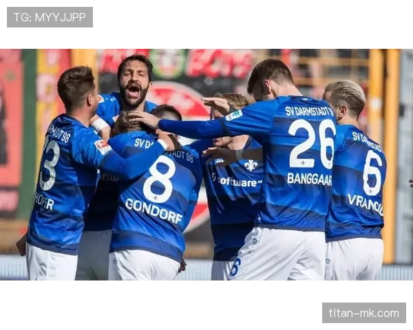 纽伦堡边路进攻发威，状态回暖斩获赛季关键胜利