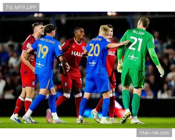 阿什利扬高效进攻参与度提升曼联竞争力表现稳定 阿什利扬高效进攻参与度提升曼联竞争力表现稳定